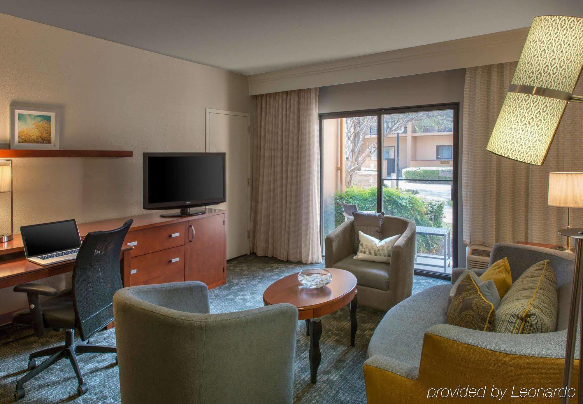 Courtyard Cleveland Beachwood Dış mekan fotoğraf